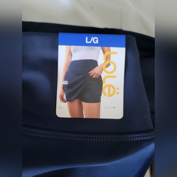 NEW- Lolé Navy Blue Skort, Size Large (waist 32) - Picture 6 of 8